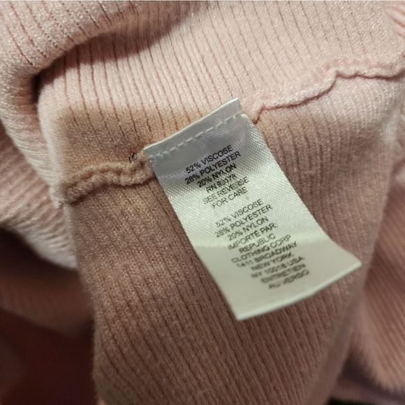 T Tahari ribbed sweater - Picture 2 of 5